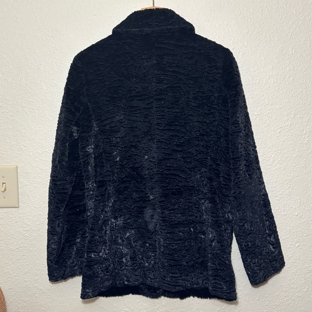 Ann Taylor Black textured faux lambswool full button collared jacket. Women’s S - Picture 7 of 8